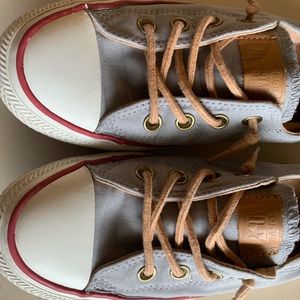 Like-new converse slip-on